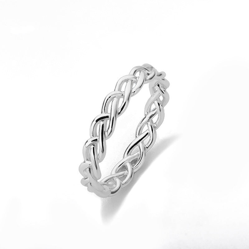 Twist Hollow Simple Rings