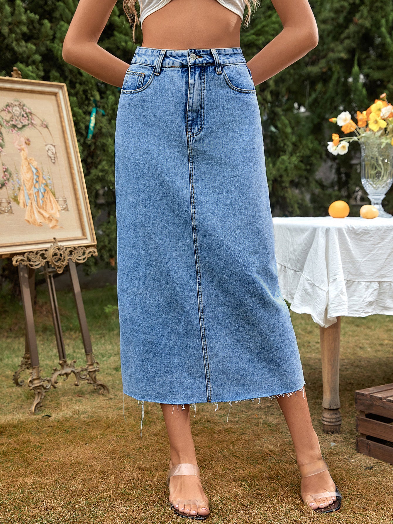 Trendsetter Slimming Denim Skirt