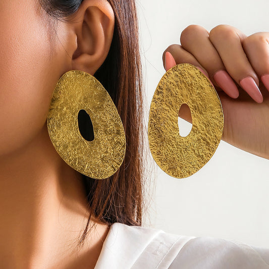 Simplistic Bold Wafer Earrings