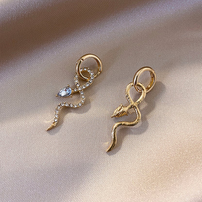 Rhinestone Snake Style Earrings