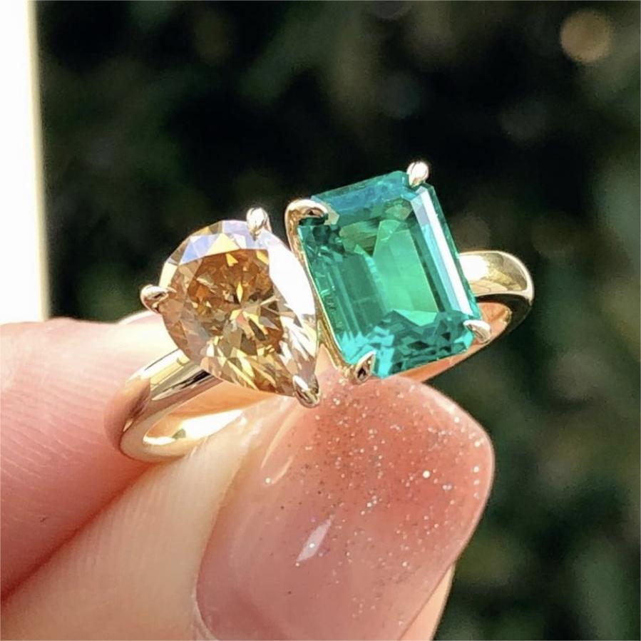 Creative Double Main Stone Lady Green Yellow Zircon Square Stone Ring