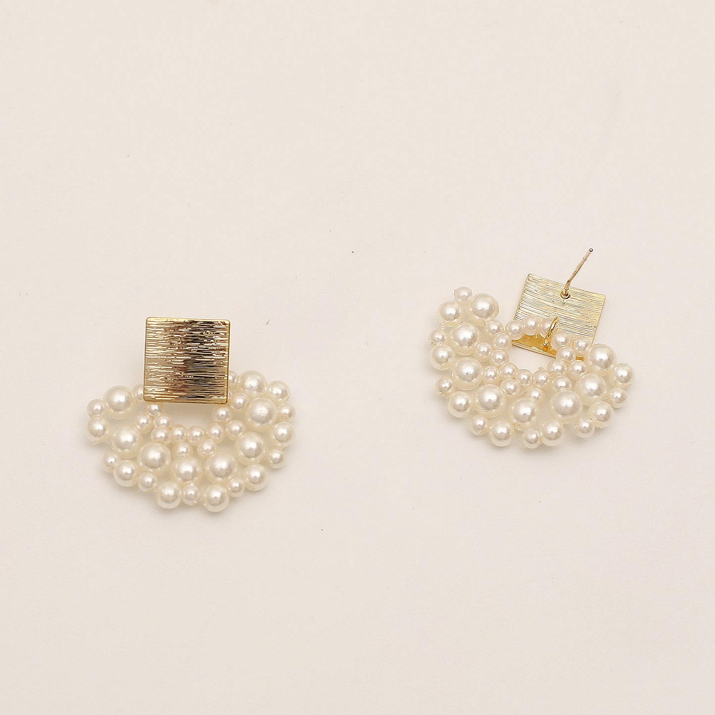 Handmade Pearl Woven Scalloped Stud Earrings